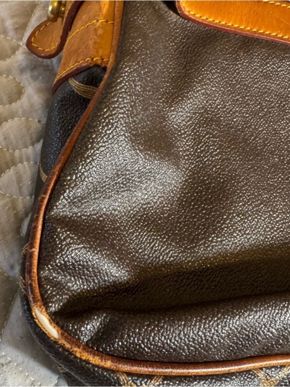 Hunting World Vintage Shoulder Bag Messenger Canvas Leather
Khaki - Picture 11 of 14